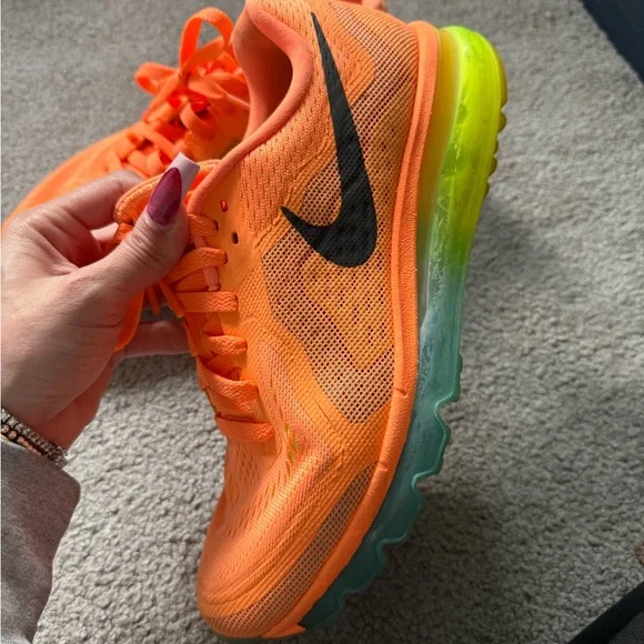 NIKE Running Orange Sneakers - Picture 2 of 9